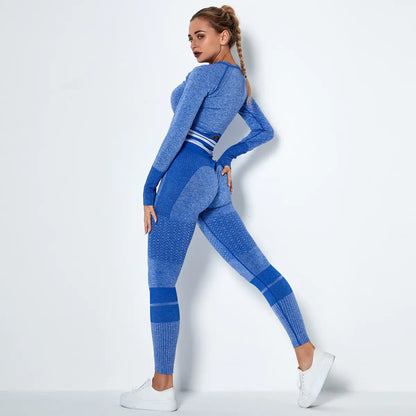 Women's Seamless Knitted Yoga Set with Long Sleeves