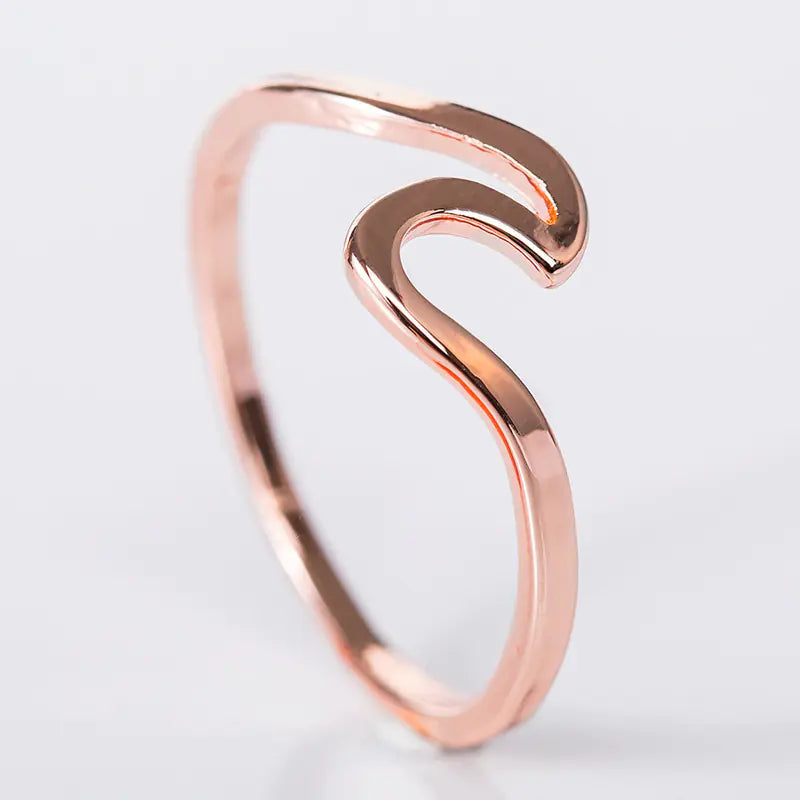 Simple Wave Ring for Women's Fashion