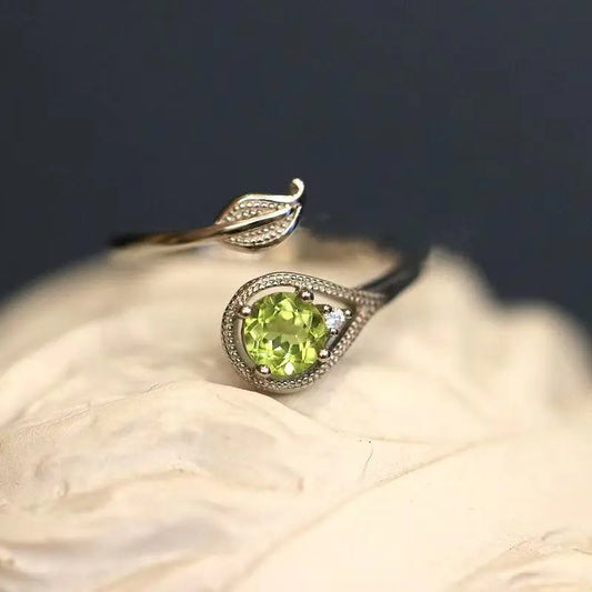 Olivine Green Gem Ring – Leaf & Branch Open Design